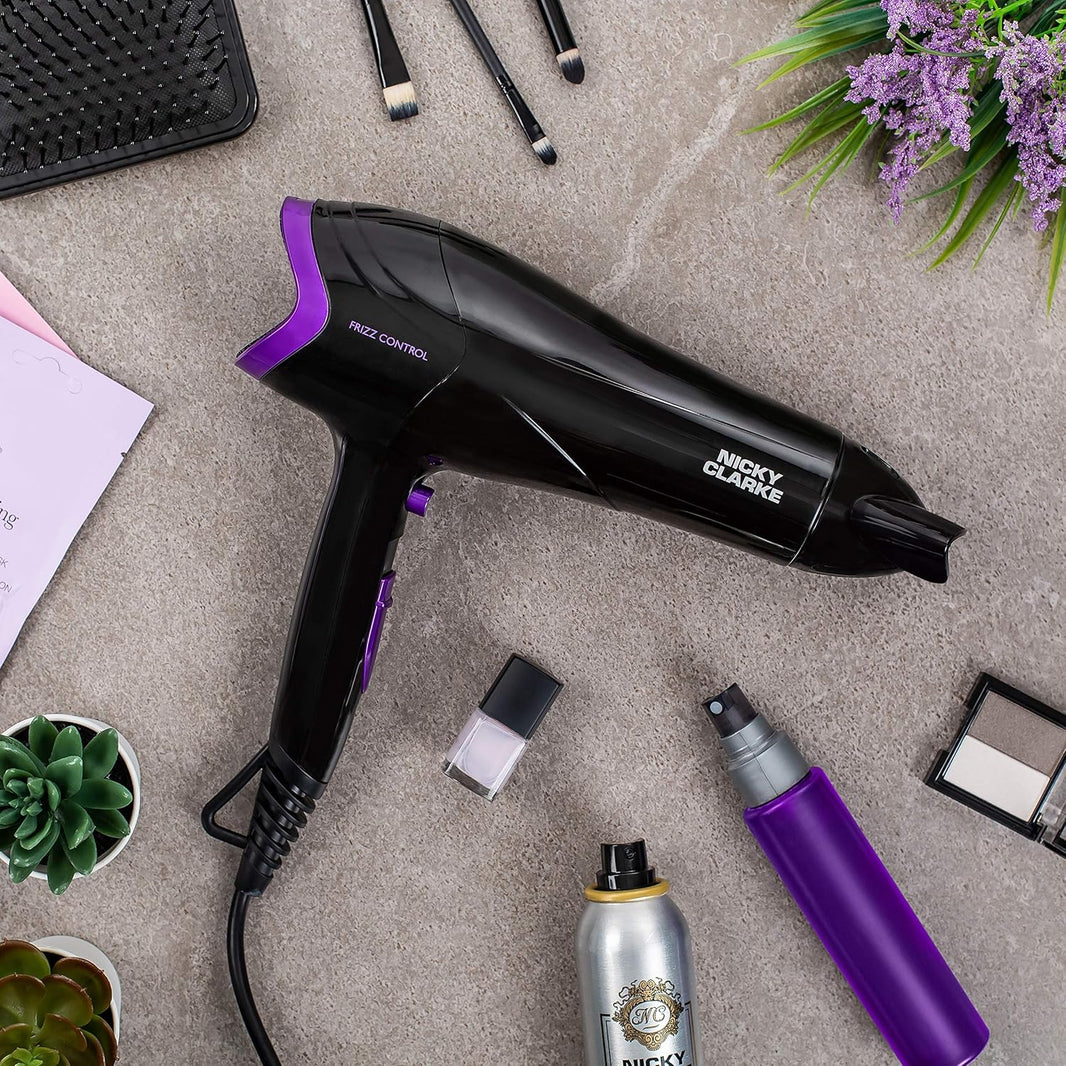 Nicky Clarke Frizz Control Hair Dryer