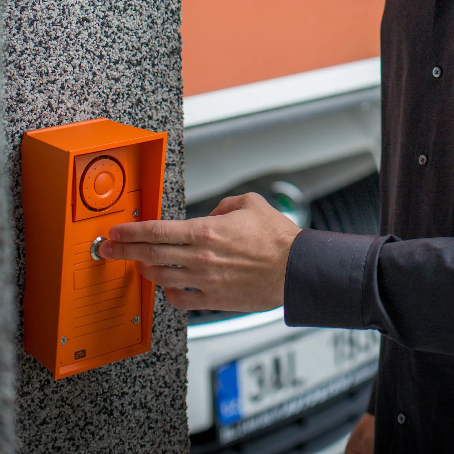 2N IP Safety: Red Emergency Button & 10W Speaker