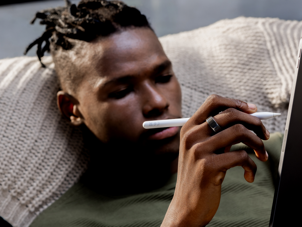 Ultrahuman Ring Air Aster Black Size 12