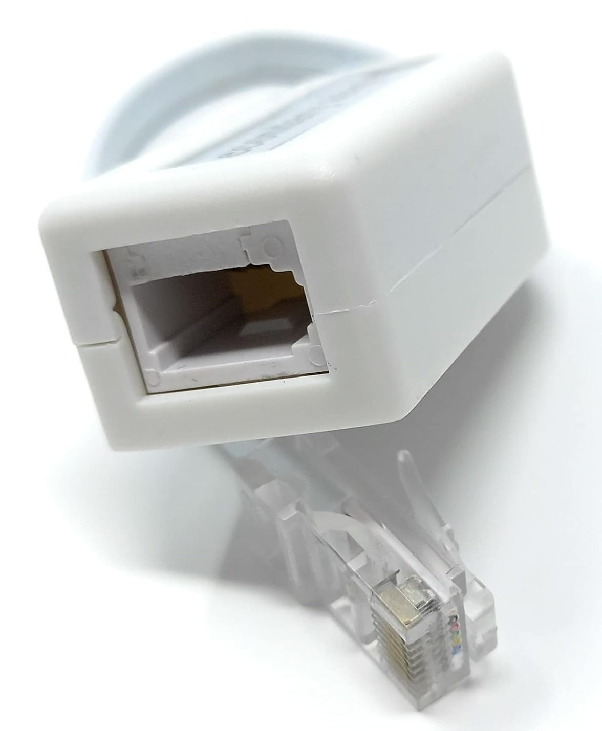 TITAN RJ45 PLUG TO BT SKT ADPTR BALUN (SEC)