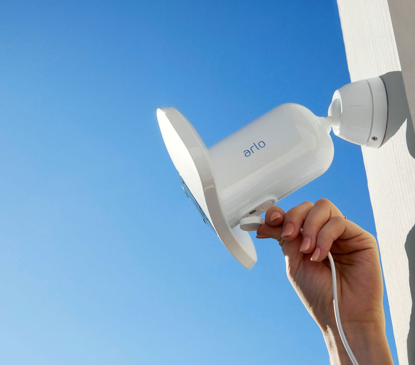 Arlo Pro 3 Floodlight Camera