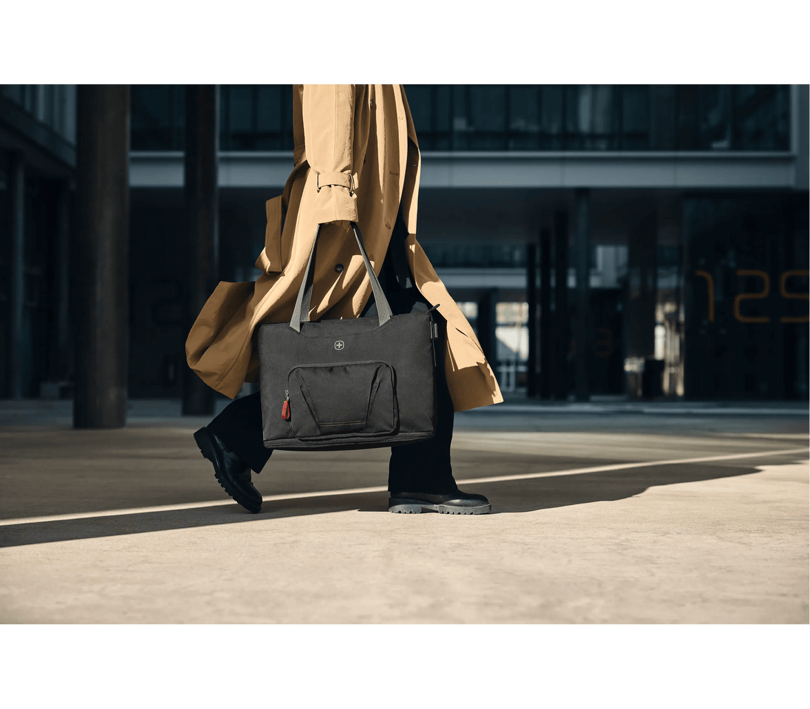 Wenger Motion Deluxe Tote Chic Black