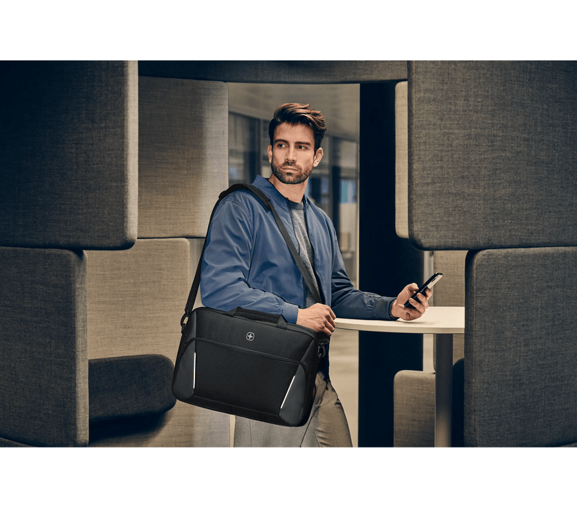 Wenger XE Compact Brief 16"