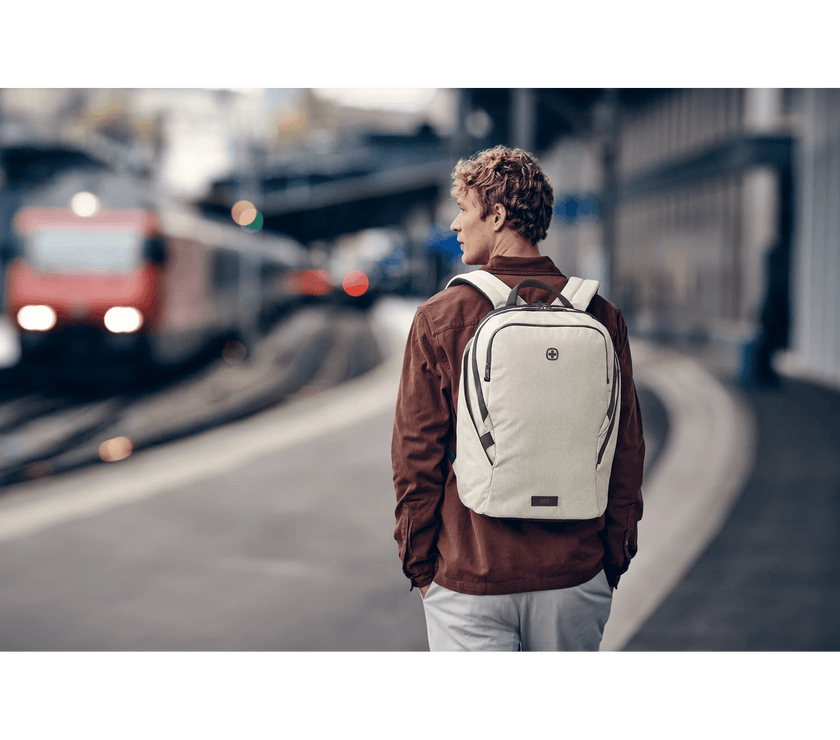 Wenger MX Light 16" Sand