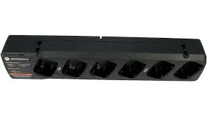 MOTOROLA 6 WAY CHARGER XT420/460