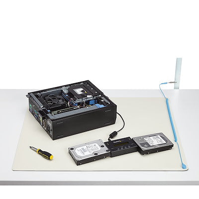 24x27.5in Beige Desktop Anti-Static Mat