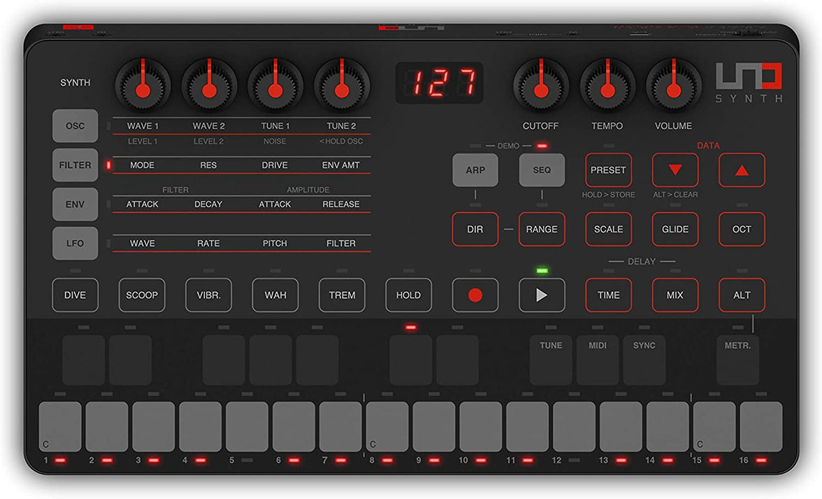 IK Multimedia UNO Synth