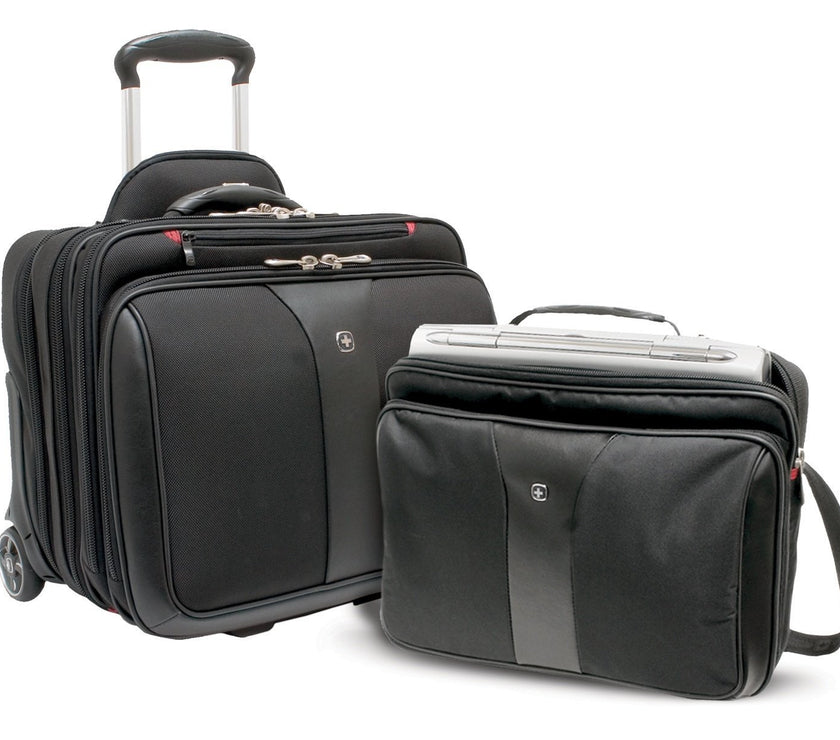 Wenger Patriot Roller 2 Piece Travel Set