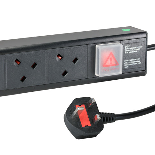 CNL 10W UK PDU Vert UK 3M