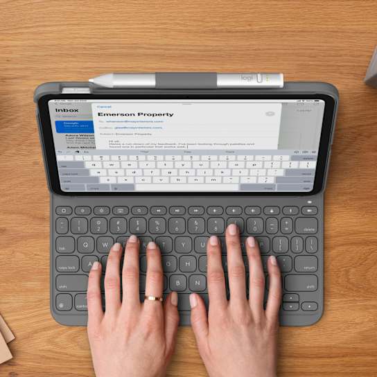 Logitech Slim Folio for iPad