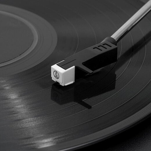 Victrola Eastwood II - Walnut