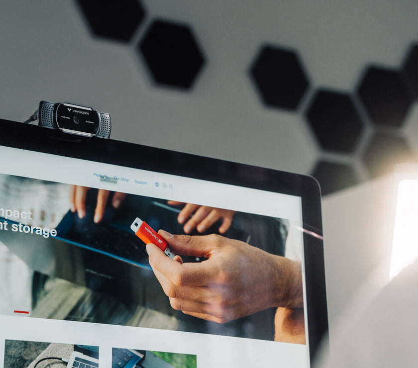 Verbatim Webcam with Microphone Full HD 1080p Autofocus AWC-01