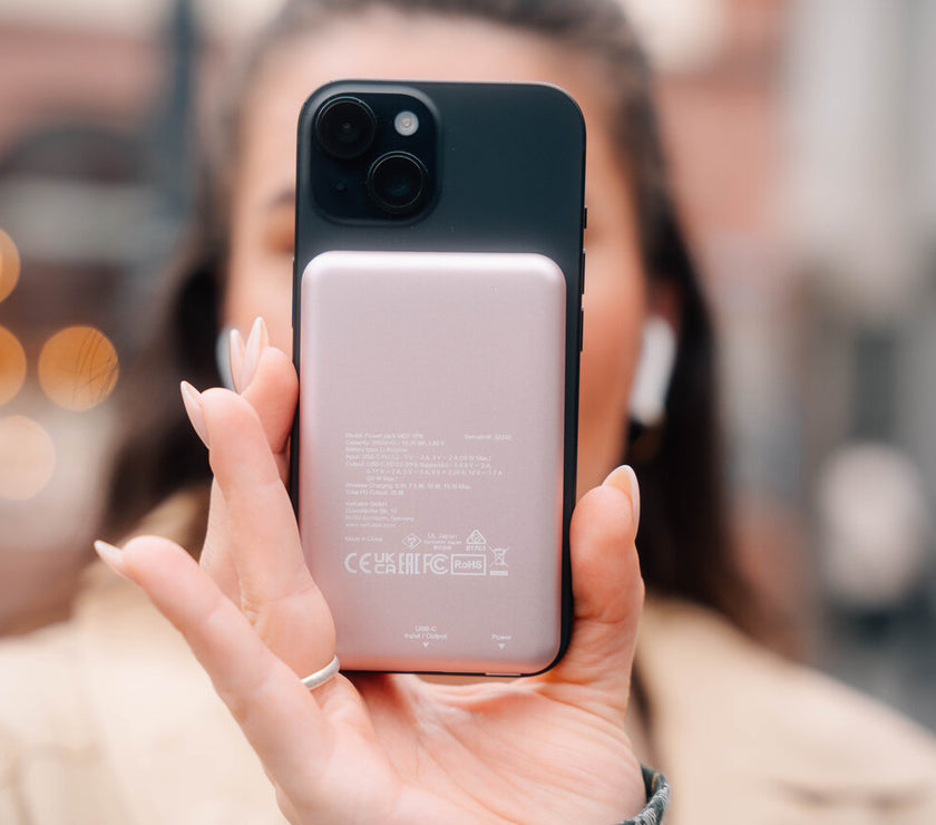 Verbatim Charge 'n' Go Power Bank 5000mAh Magnetic Wireless Charging - Pink