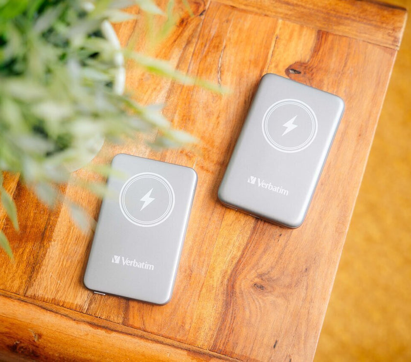 Verbatim Charge 'n' Go Power Bank 10000mAh Magnetic Wireless Charging - Grey